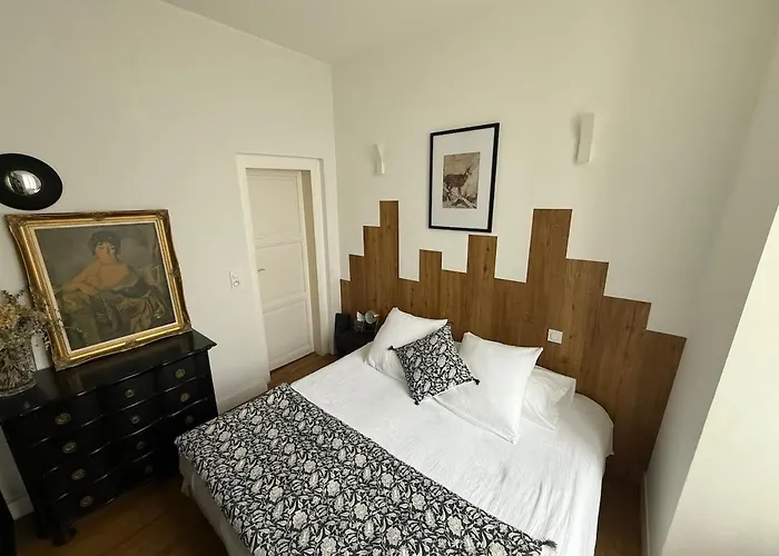 App T2 Avec Piscine Chauffee